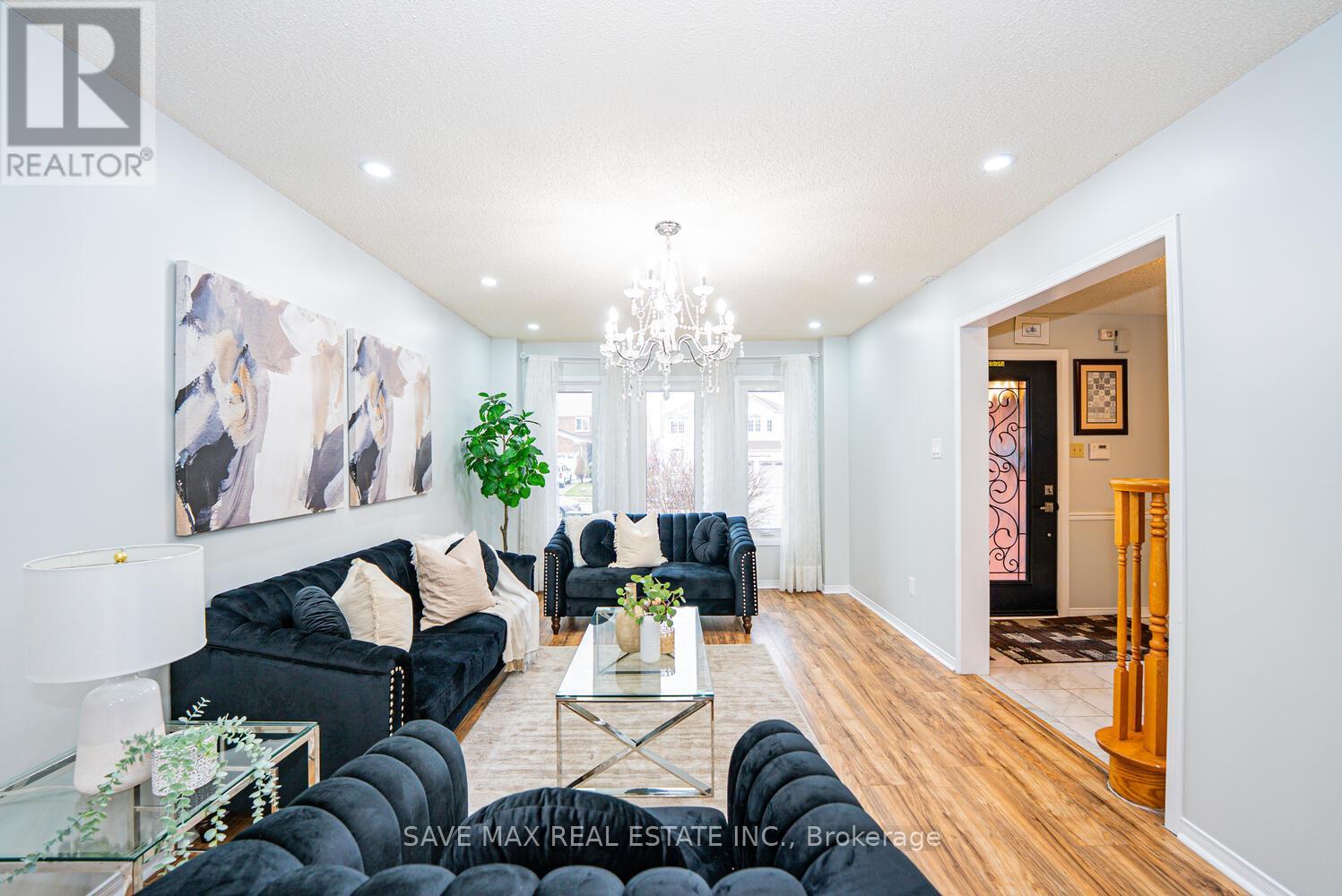 30 Adirondack Crescent, Brampton, Ontario  L6R 1E5 - Photo 9 - W13075694