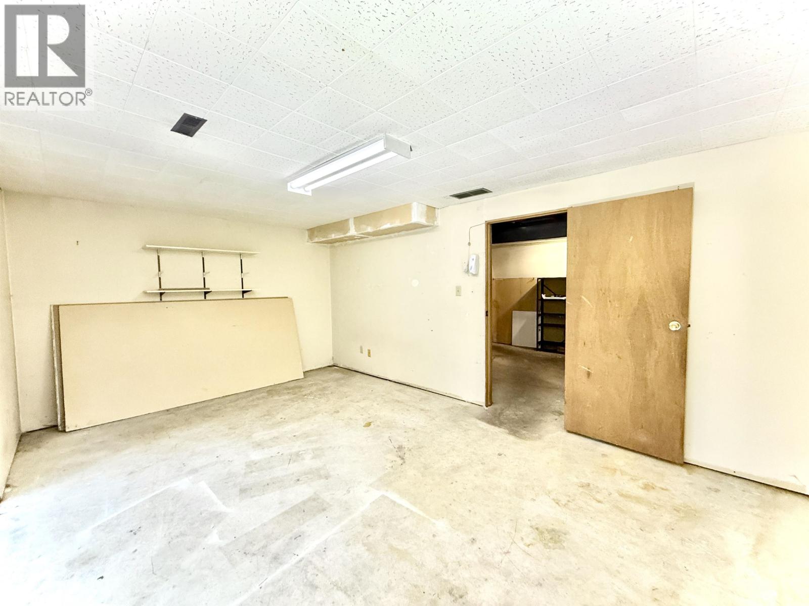 111 2915 Norman Avenue, Coquitlam, British Columbia  V3C 4H8 - Photo 29 - R3093031