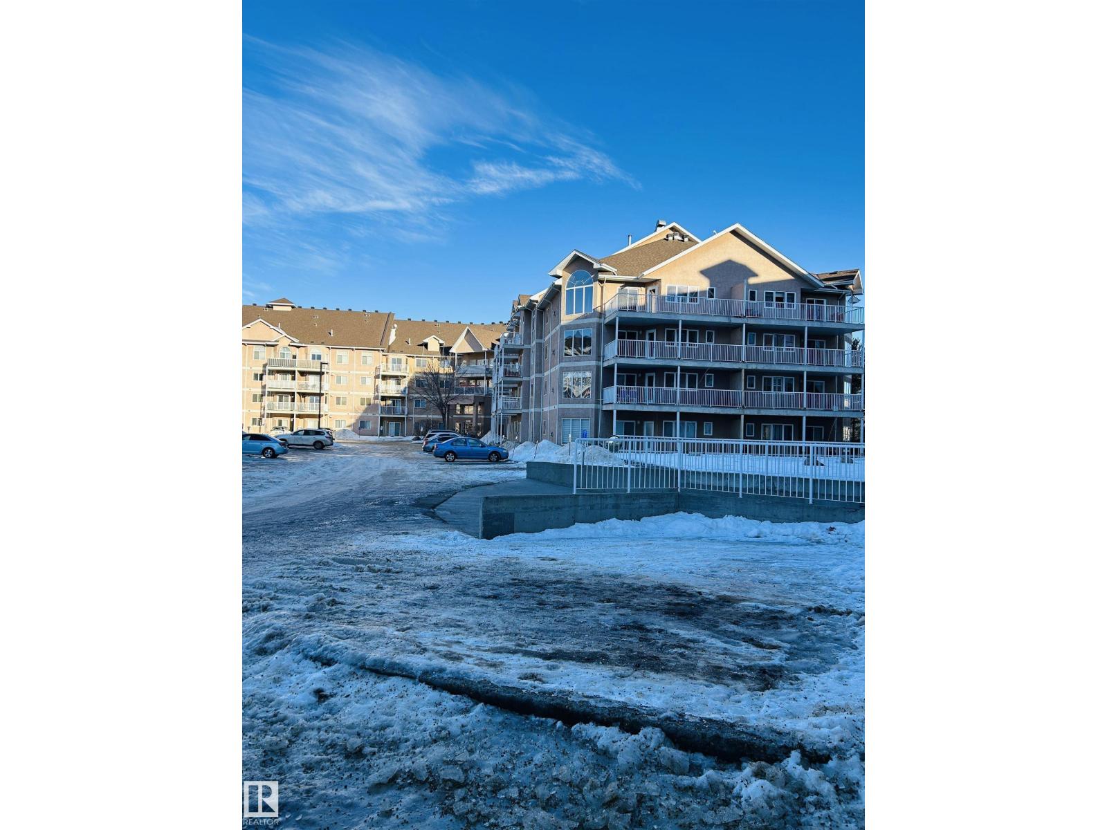 #214 4304 139 Av Nw, Edmonton, Alberta  T5Y 0H6 - Photo 4 - E4485503