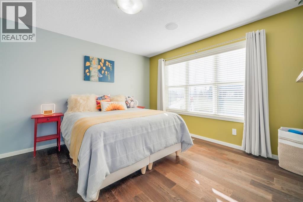 12 Sunrise View, Cochrane, Alberta  T4C 0W3 - Photo 21 - A2295379