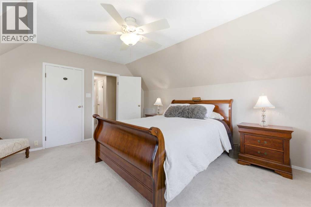 803 Seattle Drive SW, Calgary, Alberta  T2W 0M9 - Photo 17 - A2305853