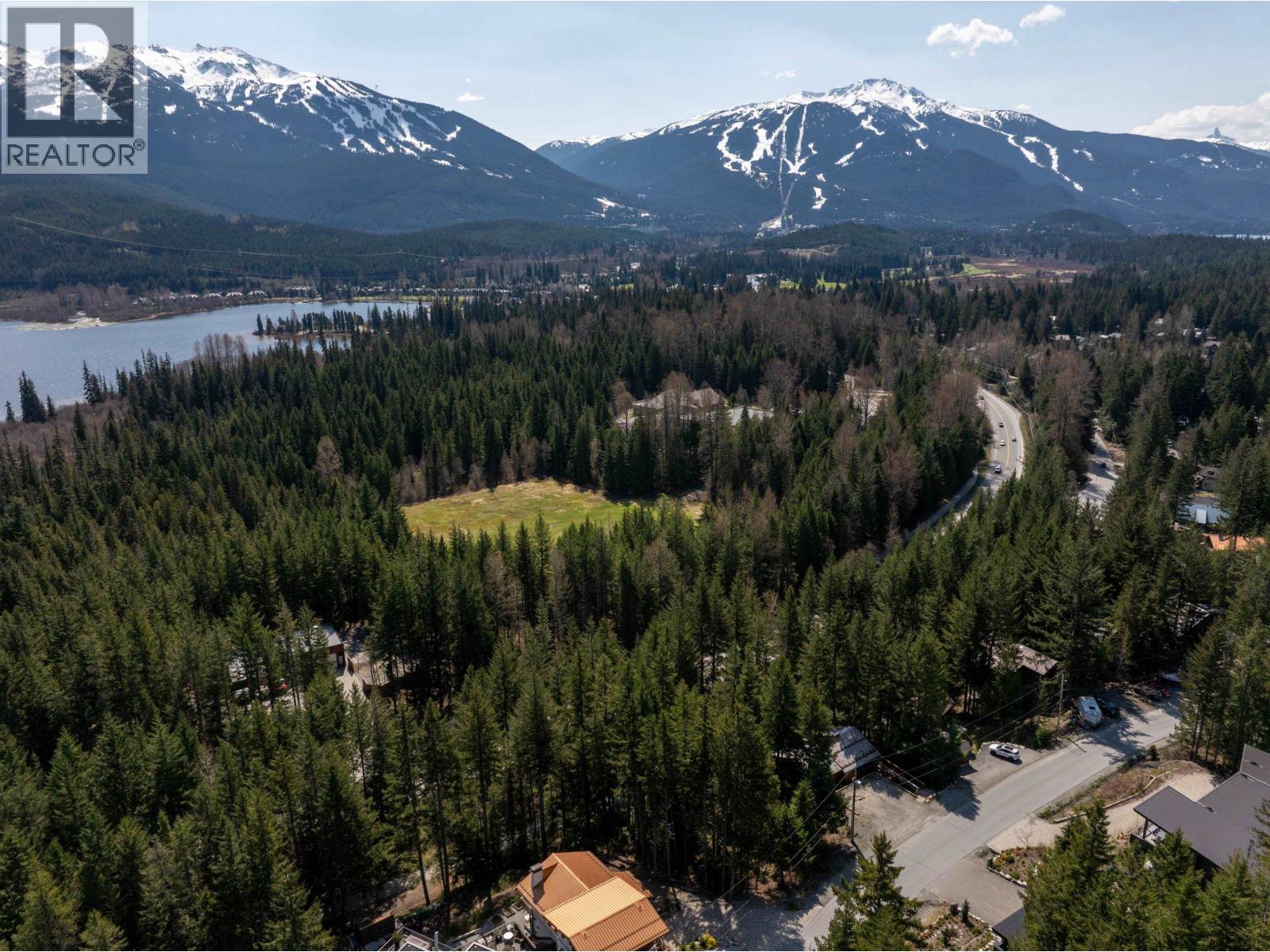 8214 Mountain View Drive, Whistler, British Columbia  V8E 0G3 - Photo 4 - R3118691