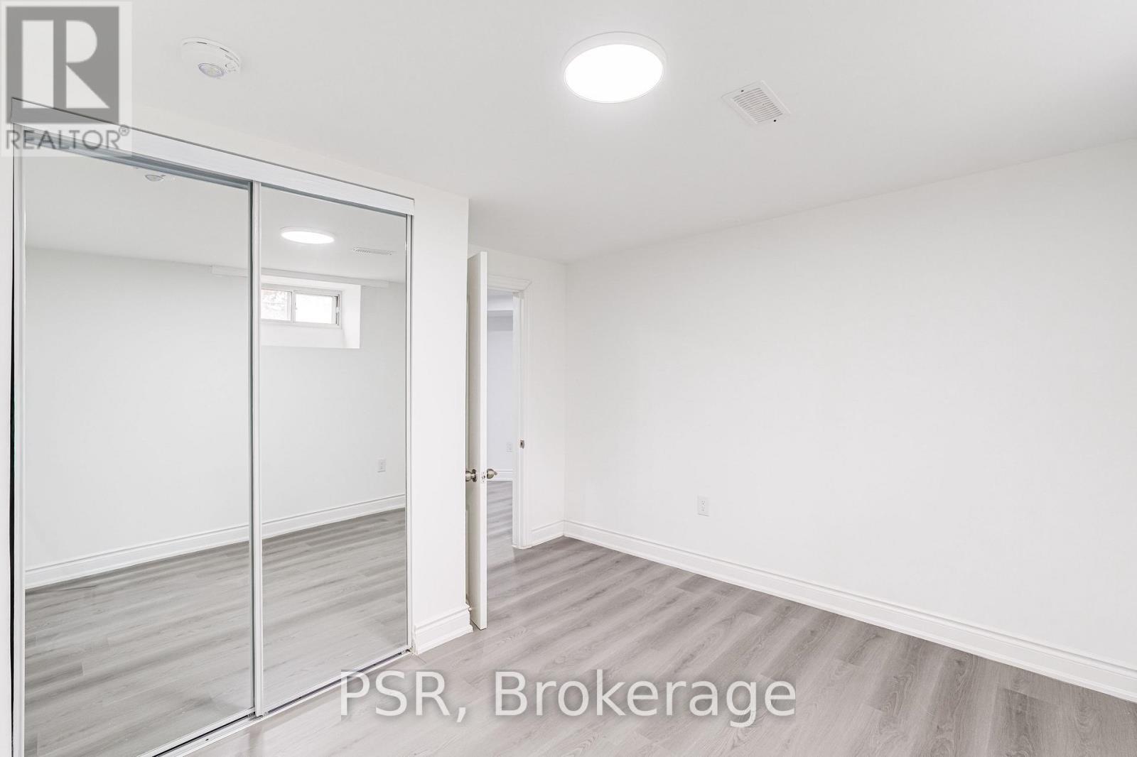 24 Skelmore #lower Crescent, Toronto, Ontario  M3A 2G8 - Photo 11 - C13050666