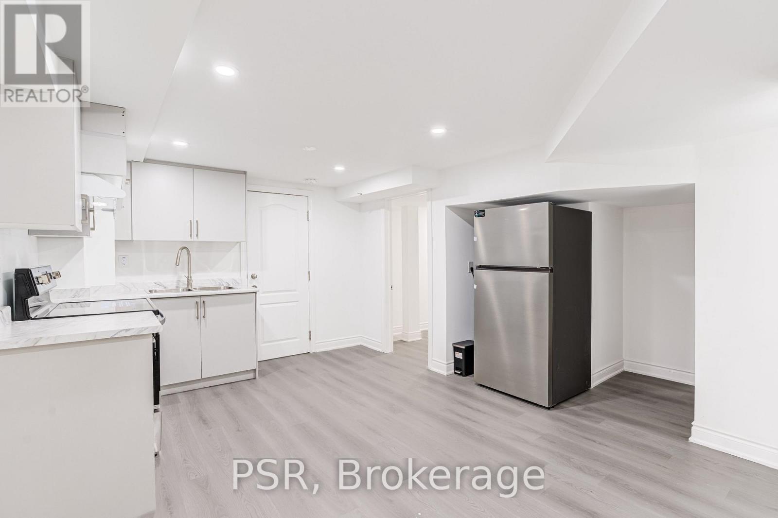 24 Skelmore #lower Crescent, Toronto, Ontario  M3A 2G8 - Photo 7 - C13050666