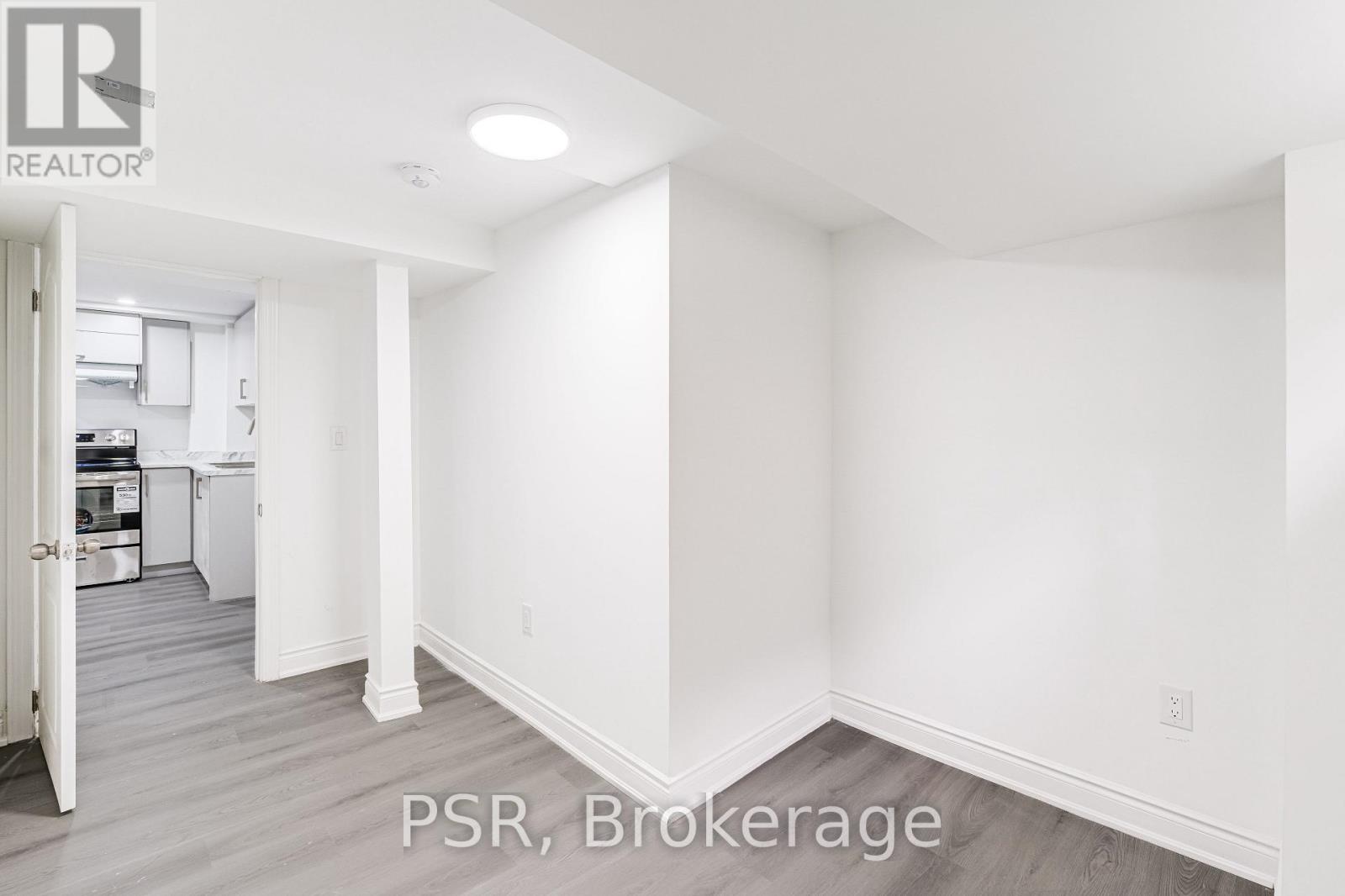 24 Skelmore #lower Crescent, Toronto, Ontario  M3A 2G8 - Photo 13 - C13050666