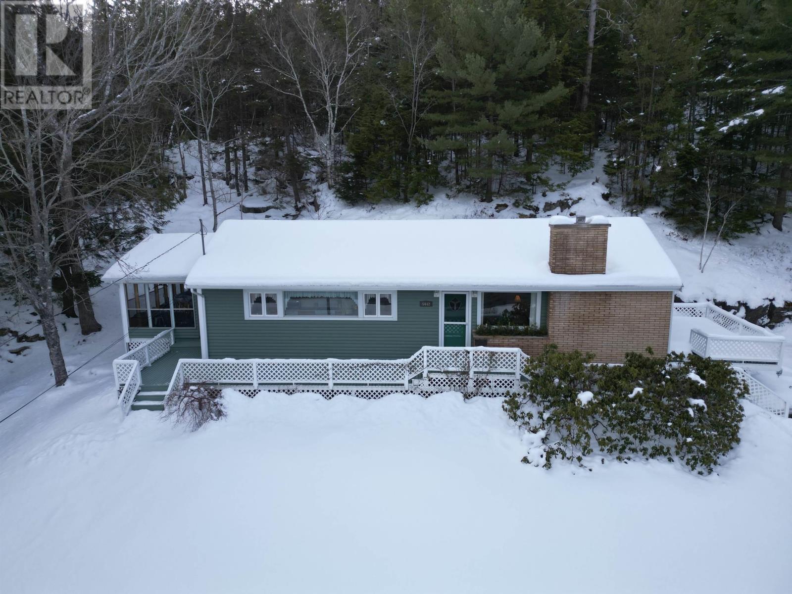 5442 Highway 2, Grand Lake, Nova Scotia  B2T 1B4 - Photo 2 - 202603202