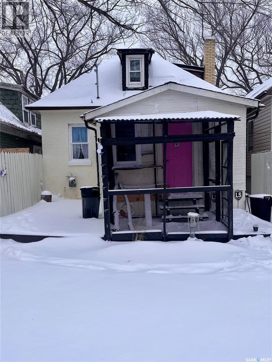 1124 Victoria Avenue, Regina, Saskatchewan  S4P 0N7 - Photo 27 - SK025879