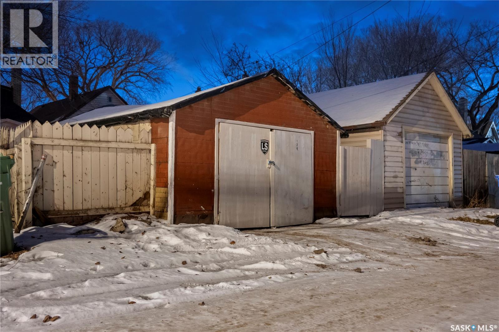 1124 Victoria Avenue, Regina, Saskatchewan  S4P 0N7 - Photo 21 - SK025879