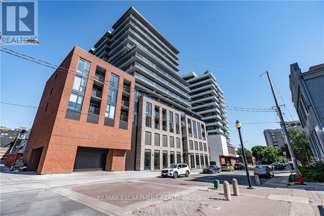 422 - 1 JARVIS STREET, Hamilton, Ontario