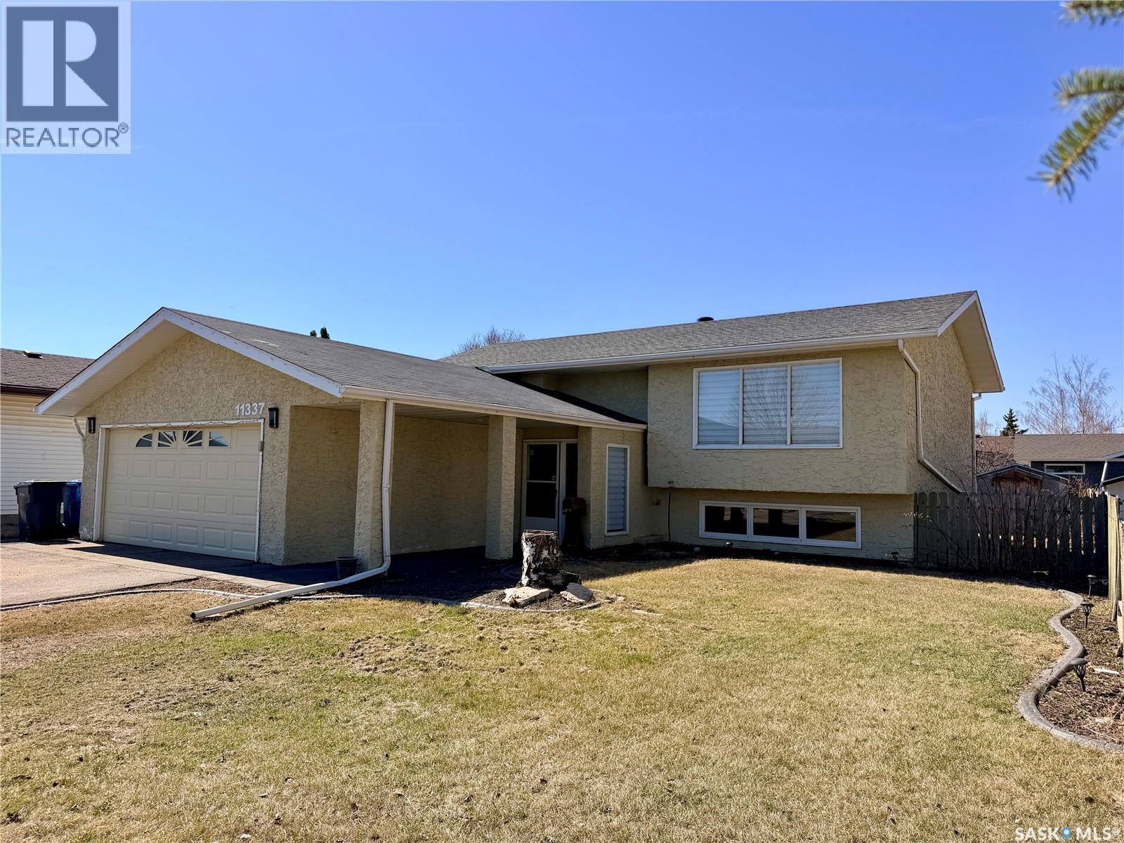 11337 Clark DRIVE, North Battleford, Saskatchewan