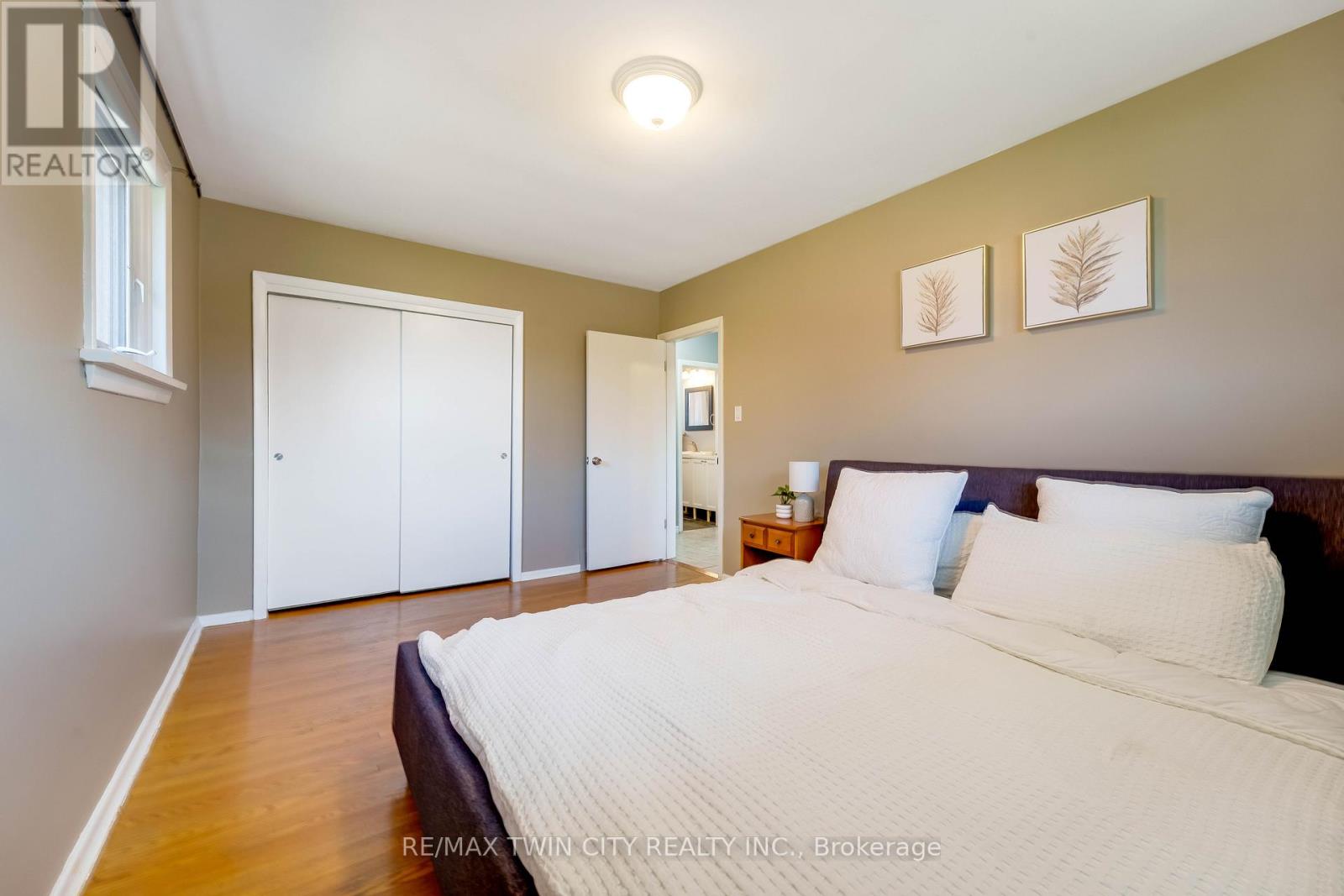 92 Braeside Avenue, Waterloo, Ontario  N2J 2C6 - Photo 24 - X13056898
