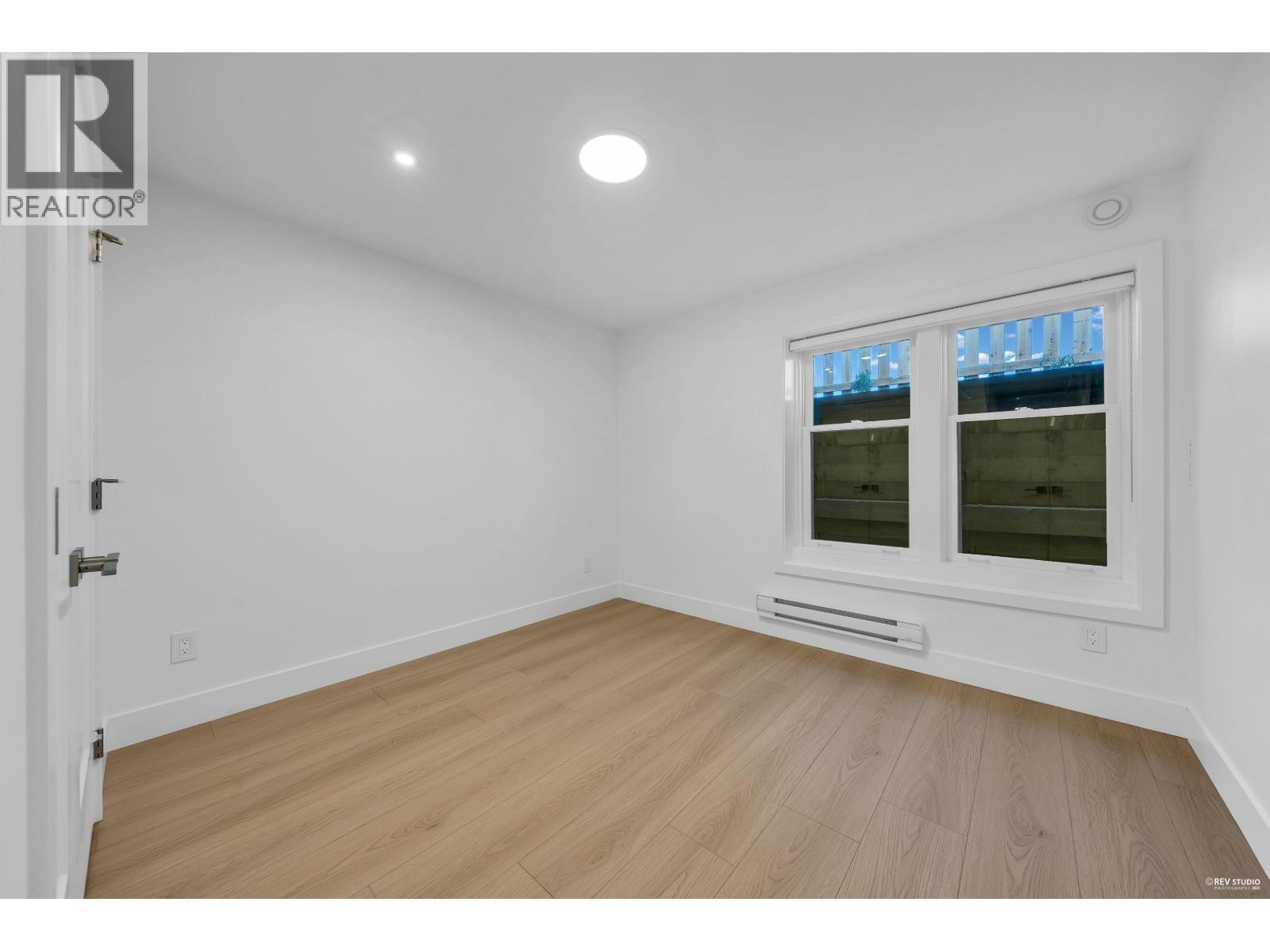 103 1125 Cartier Avenue, Coquitlam, British Columbia  V3K 2C1 - Photo 25 - R3105478