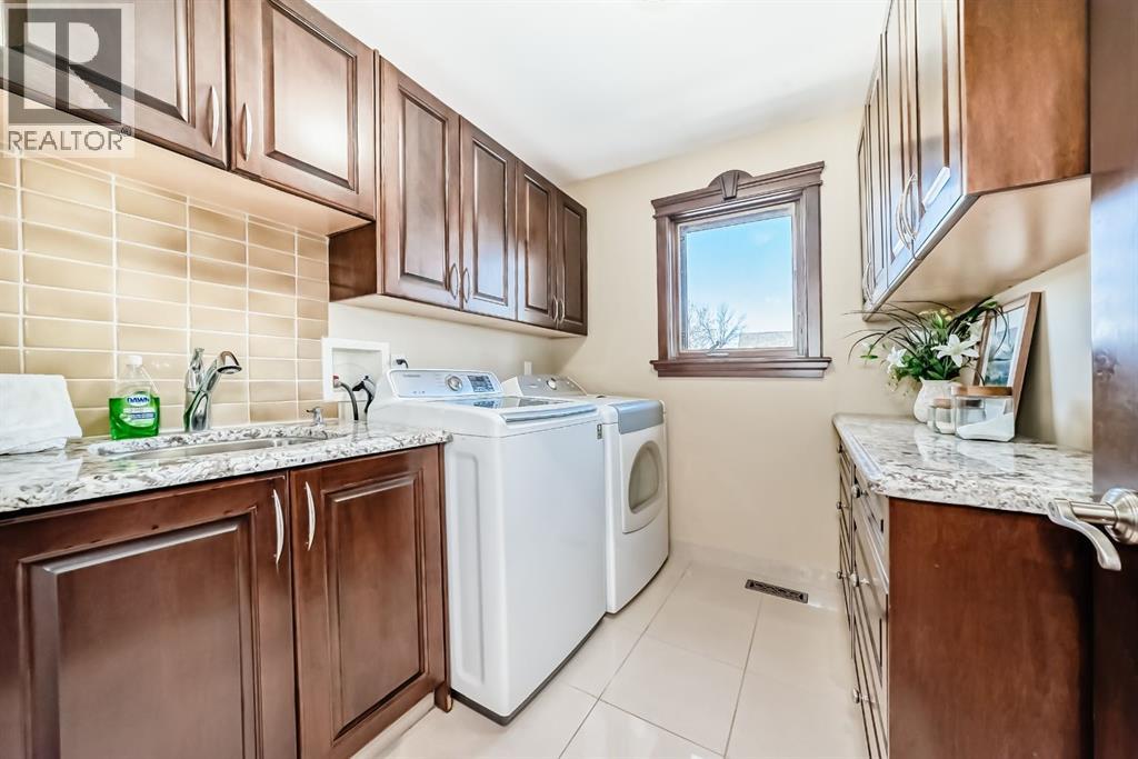 1840 Westmount Boulevard NW, Calgary, Alberta  T2N 3G8 - Photo 39 - A2293557