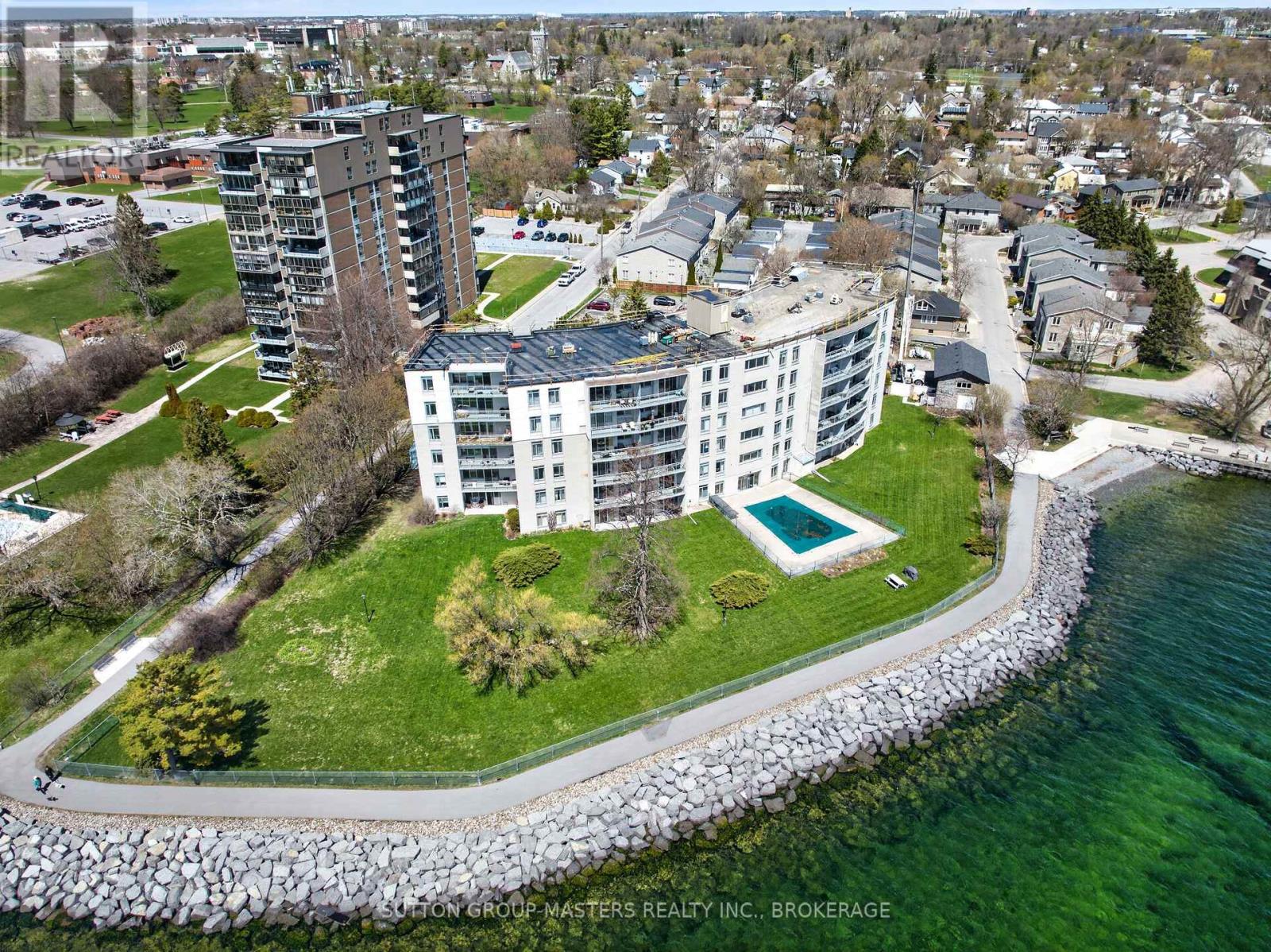 401 - 1 Mowat Avenue, Kingston, Ontario  K7M 1J8 - Photo 3 - X12908310