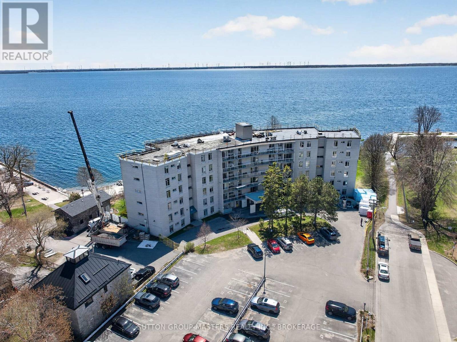 401 - 1 Mowat Avenue, Kingston, Ontario  K7M 1J8 - Photo 5 - X12908310
