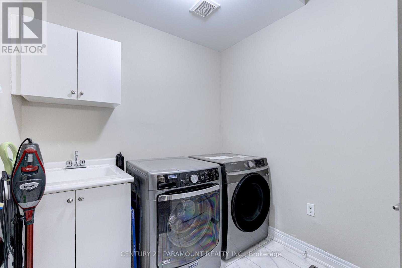 563 Dougall Avenue E, Caledon, Ontario  L7C 3Z4 - Photo 22 - W13075764