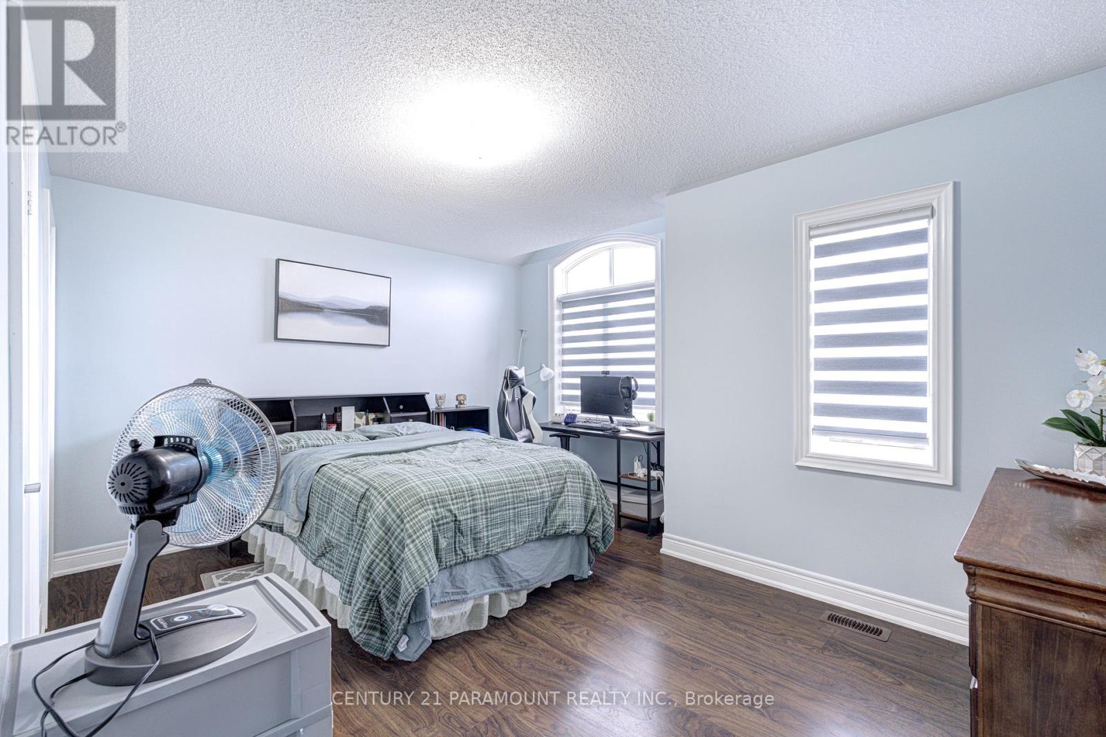 563 Dougall Avenue E, Caledon, Ontario  L7C 3Z4 - Photo 32 - W13075764