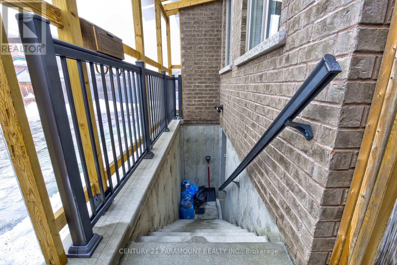 563 Dougall Avenue E, Caledon, Ontario  L7C 3Z4 - Photo 40 - W13075764