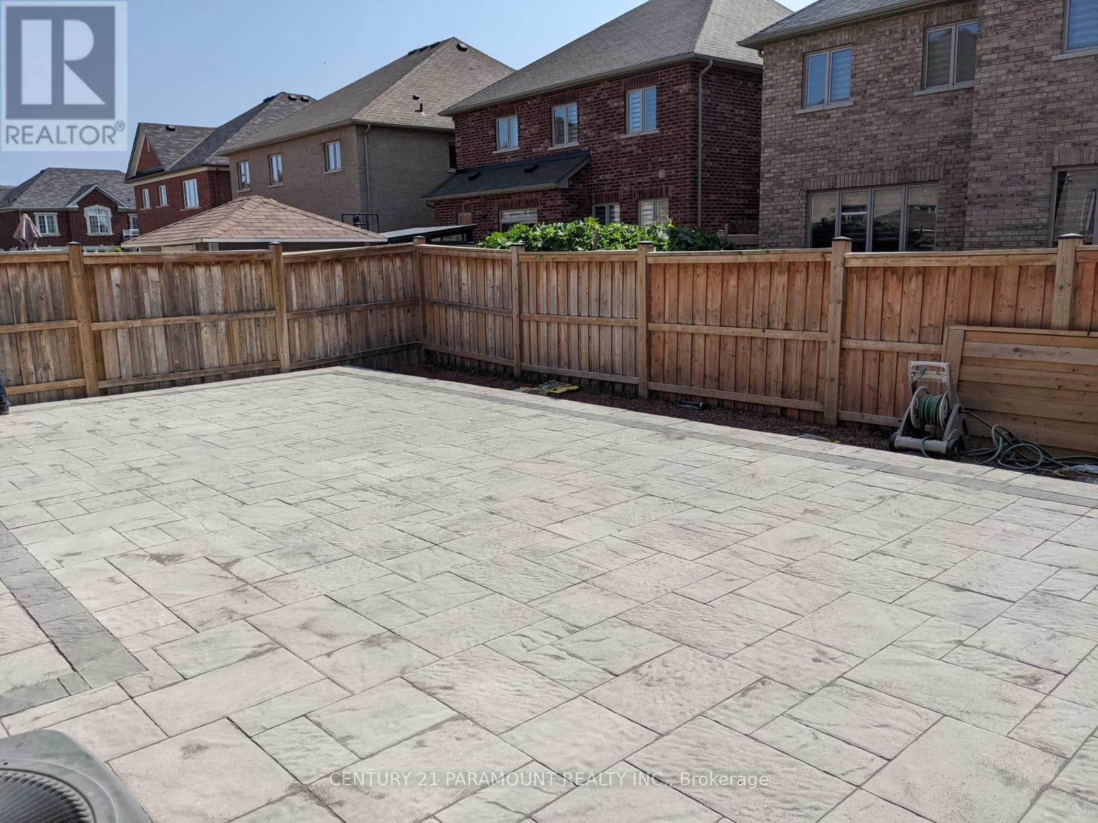 563 Dougall Avenue E, Caledon, Ontario  L7C 3Z4 - Photo 42 - W13075764