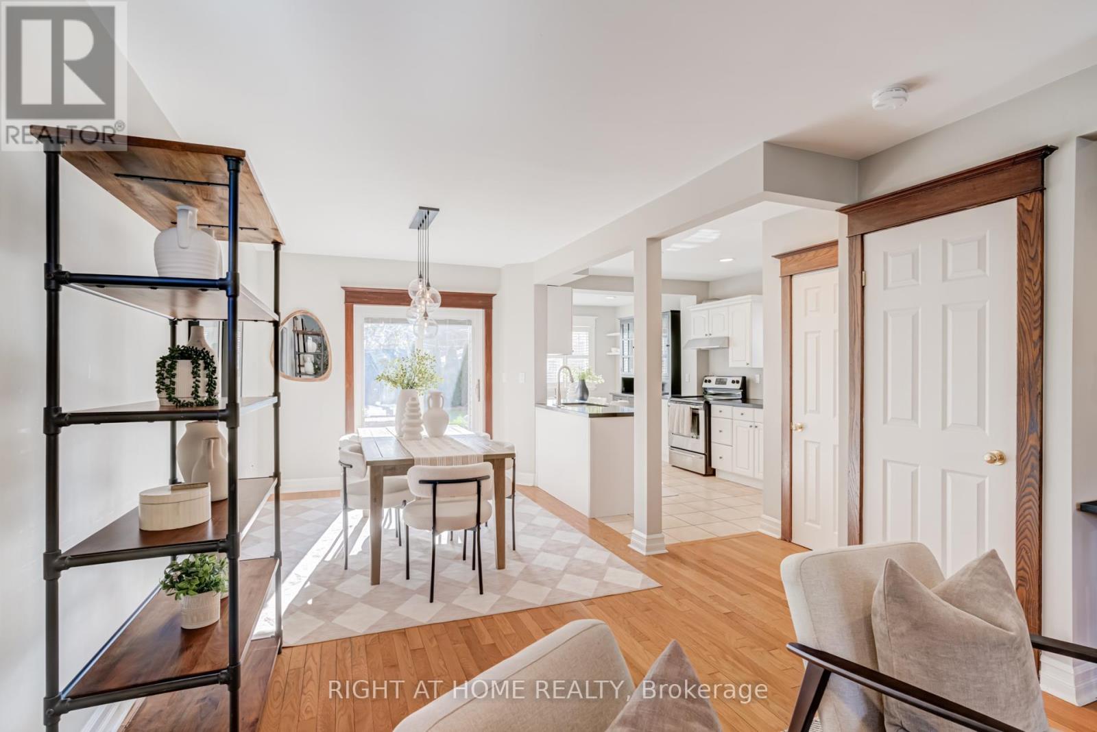 82 Ninth Street, Toronto, Ontario  M8V 3E4 - Photo 8 - W13075790