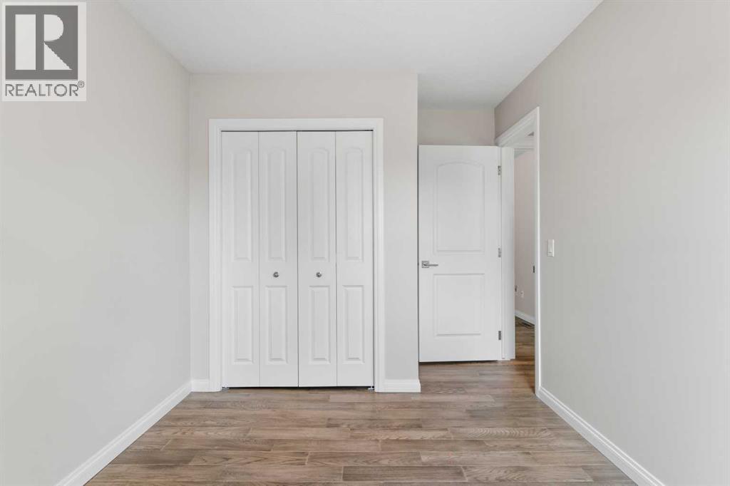 36 Woodfern Rise Sw, Calgary, Alberta  T2W 4S2 - Photo 22 - A2305683