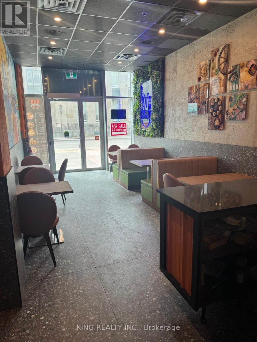 9 - 60 Frederick Street, Kitchener, Ontario  N2H 0C7 - Photo 8 - X13075754