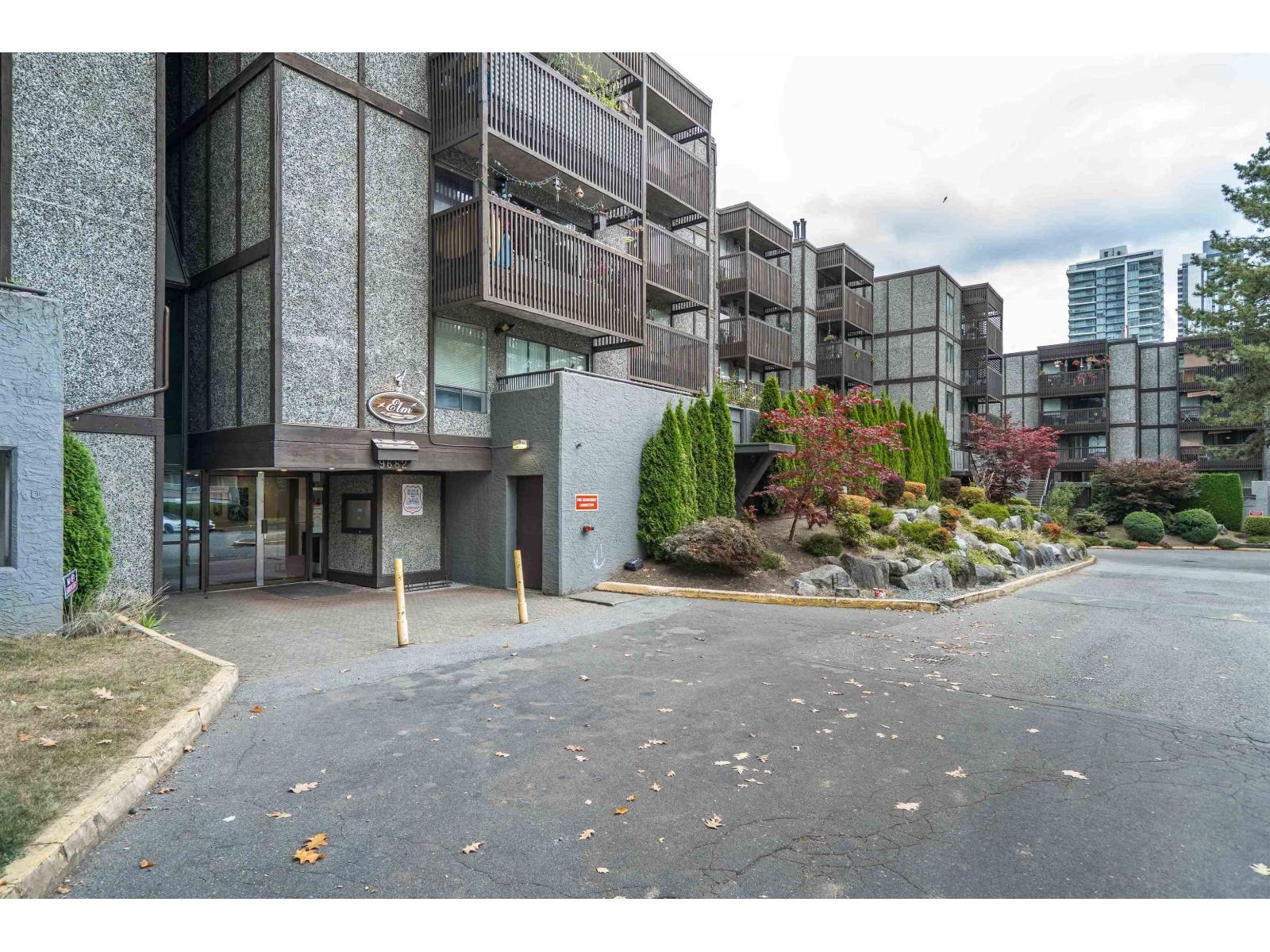 206 9682 134 Street, Surrey, British Columbia  V3T 5L6 - Photo 3 - R3118631