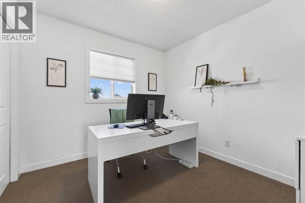 50 Silverado Plains Circle SW, Calgary, Alberta  T2X 0G8 - Photo 18 - A2302697