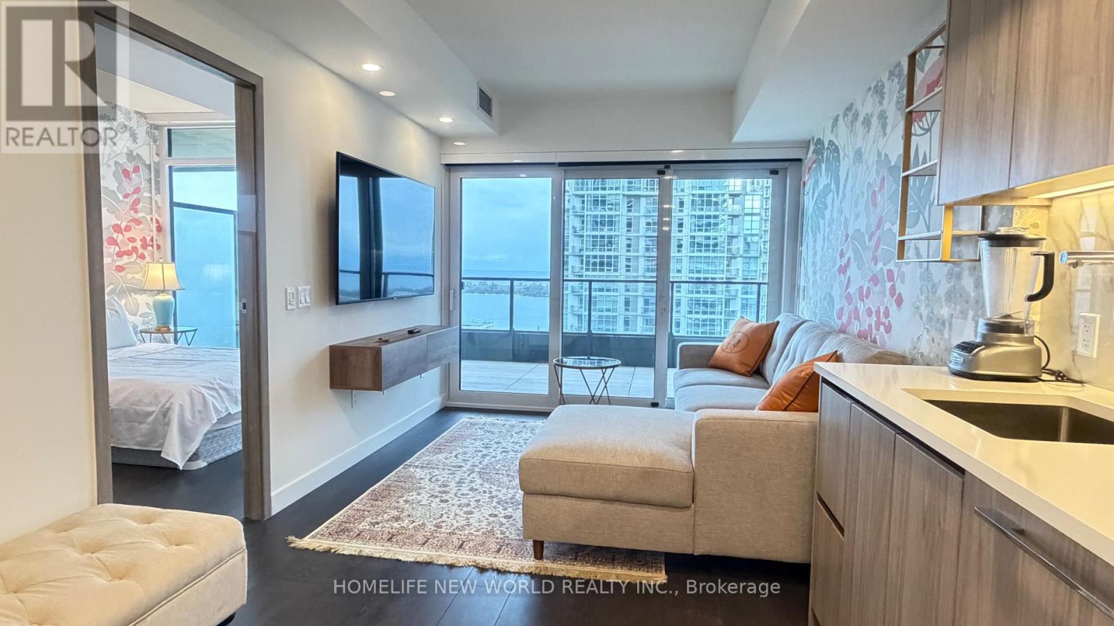 3308 - 1 Concord Cityplace Way, Toronto, Ontario  M5V 0X3 - Photo 5 - C13075794