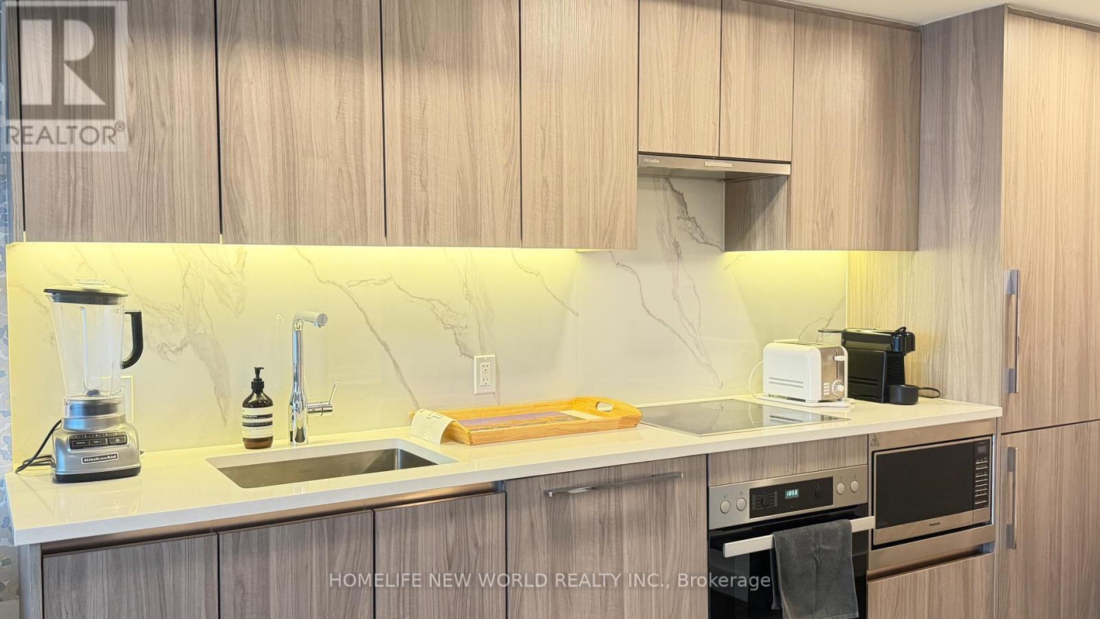 3308 - 1 Concord Cityplace Way, Toronto, Ontario  M5V 0X3 - Photo 21 - C13075812