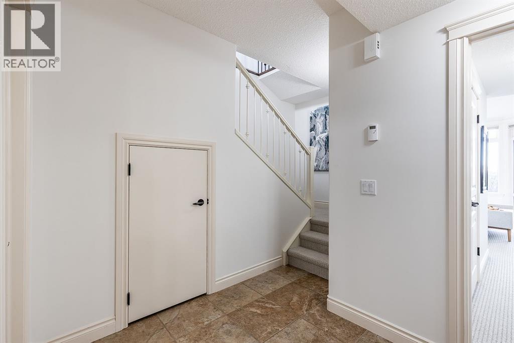 10 Palisades Mews Ne, Medicine Hat, Alberta  T1C 2B5 - Photo 28 - A2306758