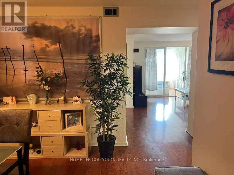 1501 - 175 Bamburgh Circle, Toronto, Ontario  M1W 3X8 - Photo 3 - E13075804