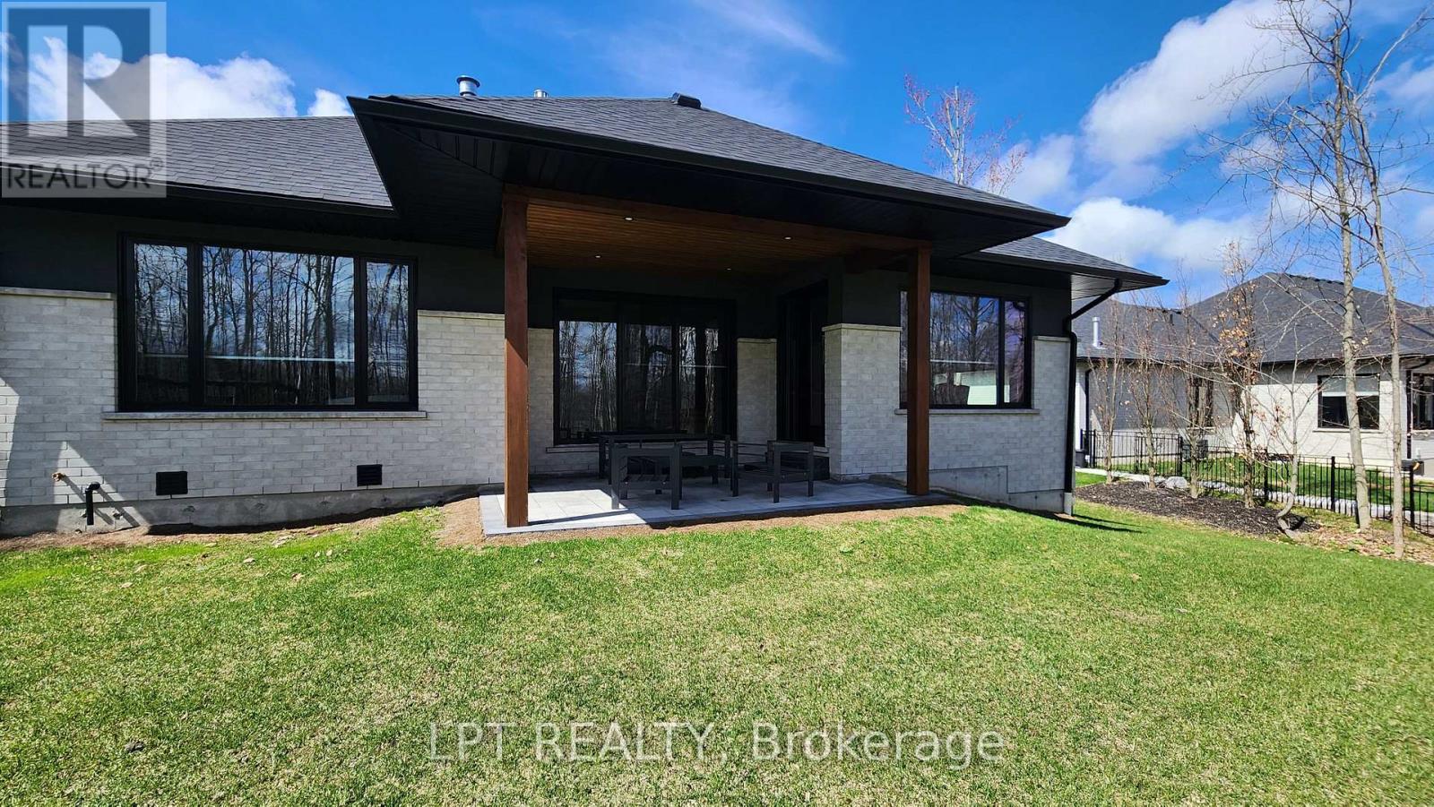 15 Byers Street, Springwater, Ontario  L9X 2A3 - Photo 40 - S12983638