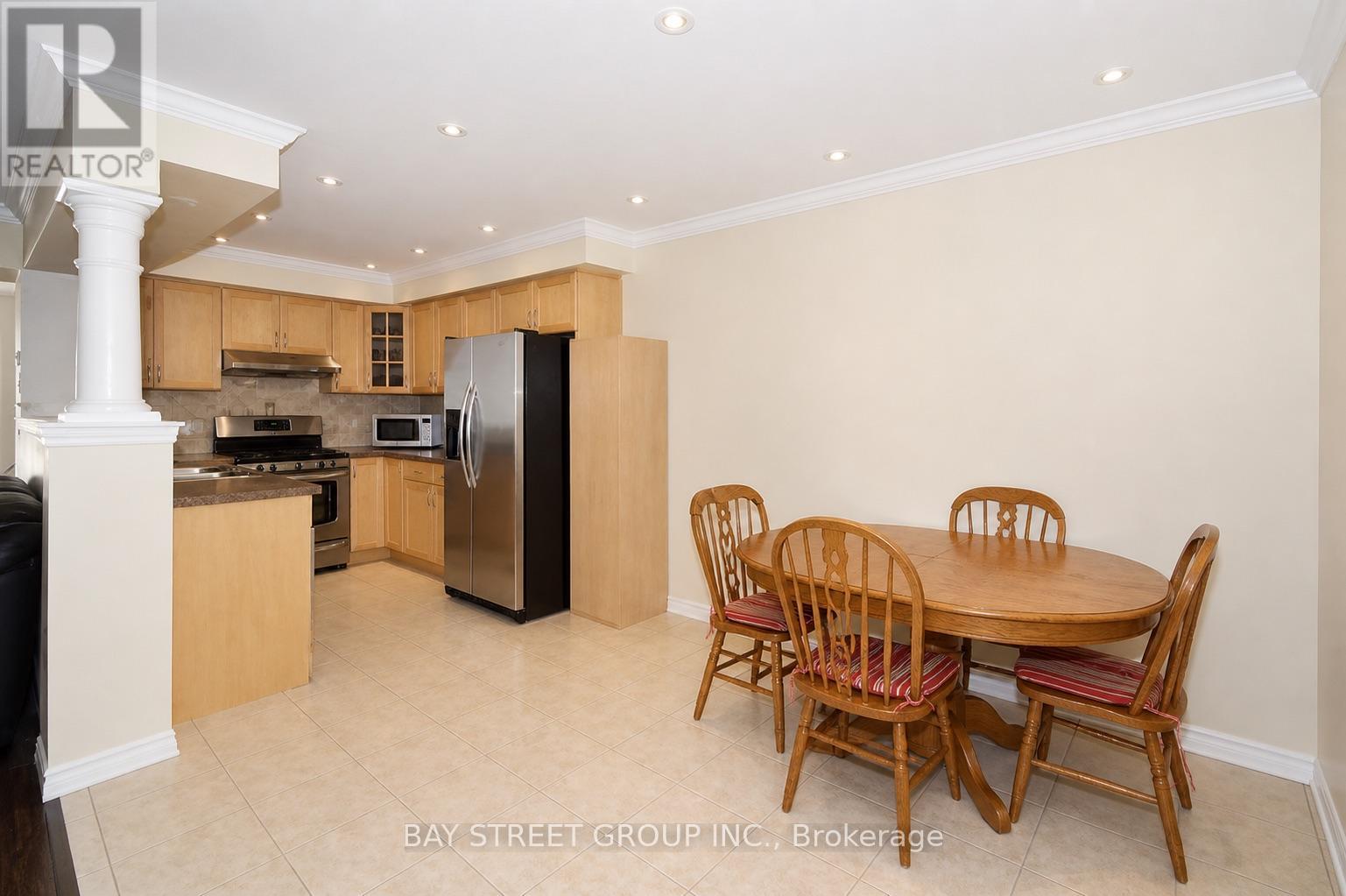 506 Bur Oak Avenue, Markham, Ontario  L6C 3A8 - Photo 6 - N13075800