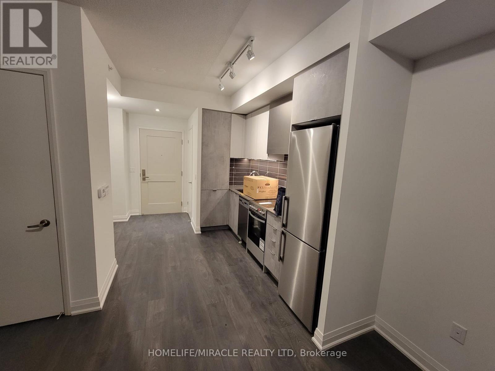 728 - 10 Gibbs Road, Toronto, Ontario  M9B 0E2 - Photo 5 - W13075802
