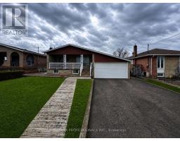83 SPENVALLEY DRIVE, Toronto, Ontario