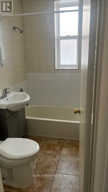 1 - 1 Wandle Avenue, Toronto, Ontario  M3M 2L1 - Photo 13 - W13075814