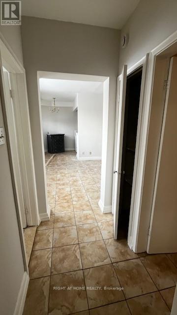 1 - 1 Wandle Avenue, Toronto, Ontario  M3M 2L1 - Photo 5 - W13075814
