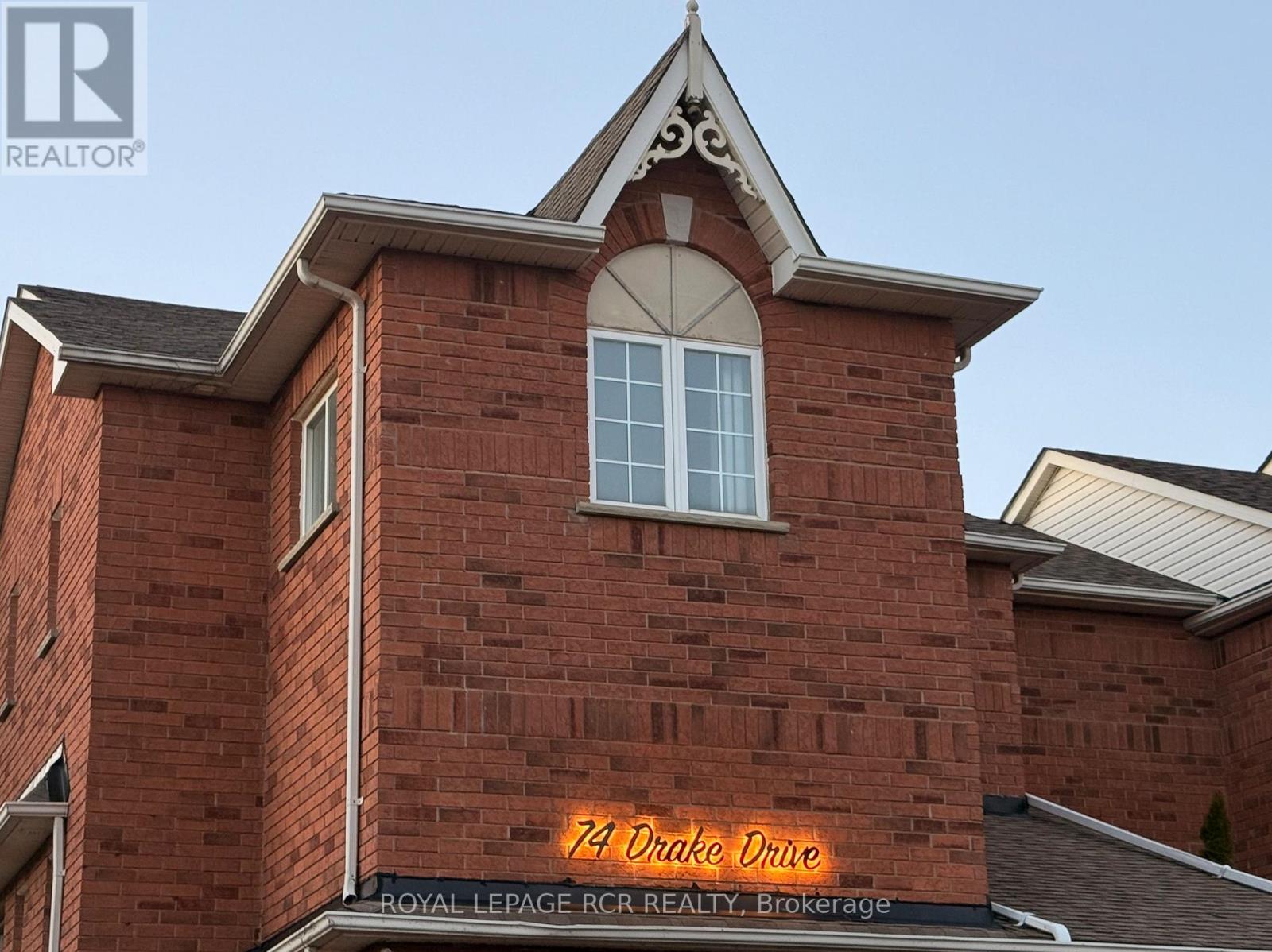 74 Drake Drive, Barrie, Ontario  L4N 8X4 - Photo 43 - S13030060