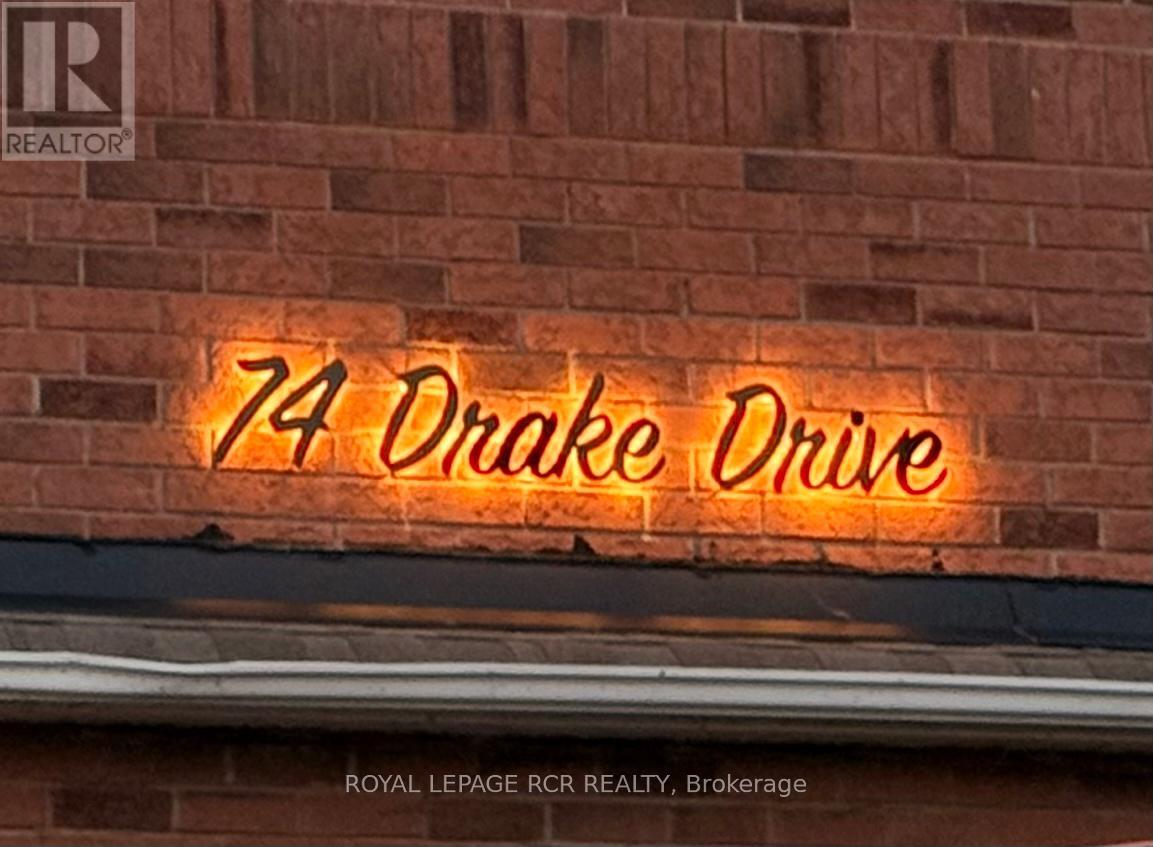74 Drake Drive, Barrie, Ontario  L4N 8X4 - Photo 42 - S13030060
