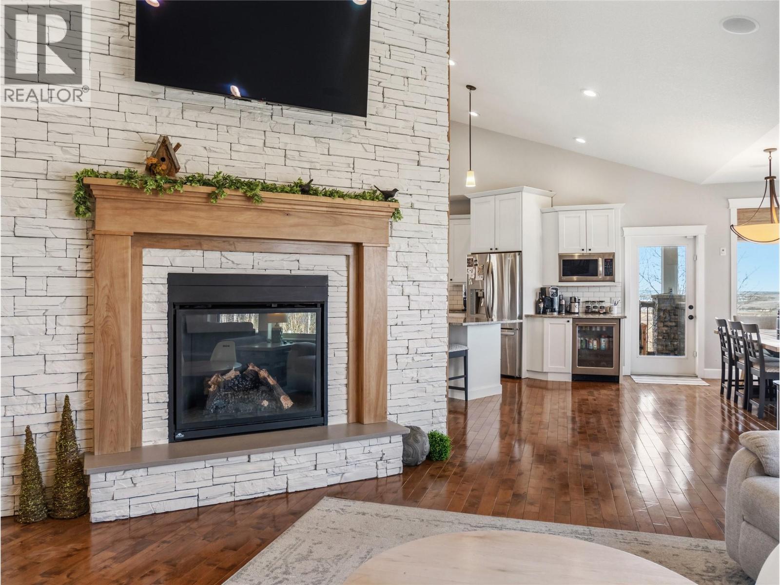 911 Elkridge Trail, Dawson Creek, British Columbia  V1G 5A1 - Photo 47 - 10385801