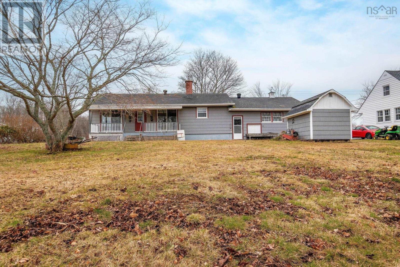 30 Victoria Street, Middleton, Nova Scotia  B0S 1P0 - Photo 2 - 202606386