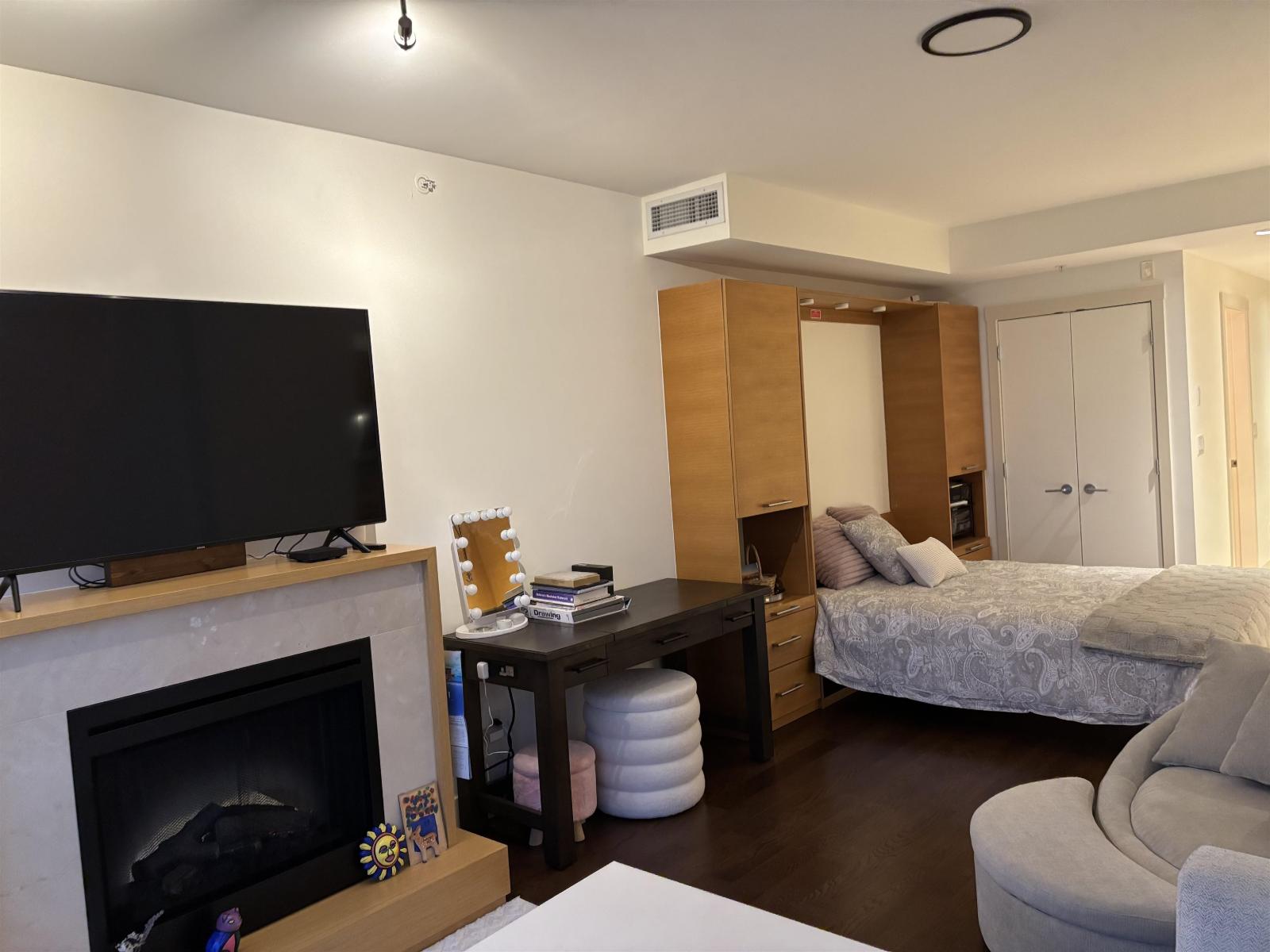 905 15152 Russell Avenue, White Rock, British Columbia  V4B 0A3 - Photo 10 - R3109820