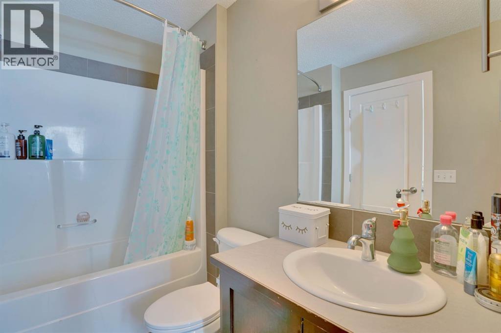 39 Panatella Road Nw, Calgary, Alberta  T3K 0S7 - Photo 19 - A2298941