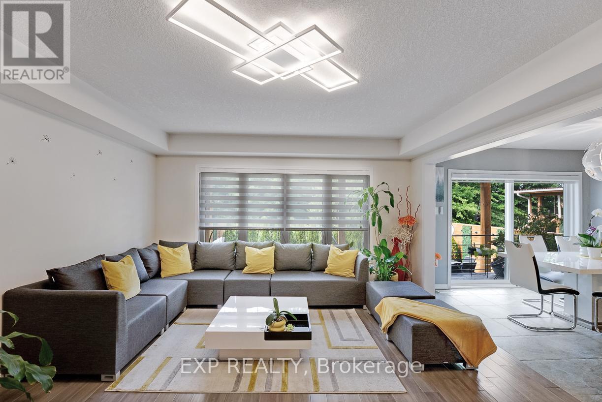 7737 Hackberry Trail, Niagara Falls, Ontario  L2H 3R5 - Photo 11 - X13075826