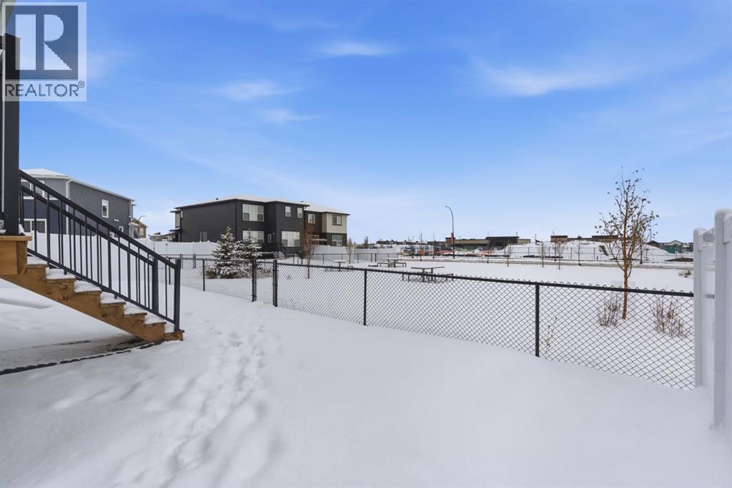 54 Belmont Manor SW, Calgary, Alberta  T2X 5E4 - Photo 3 - A2300250