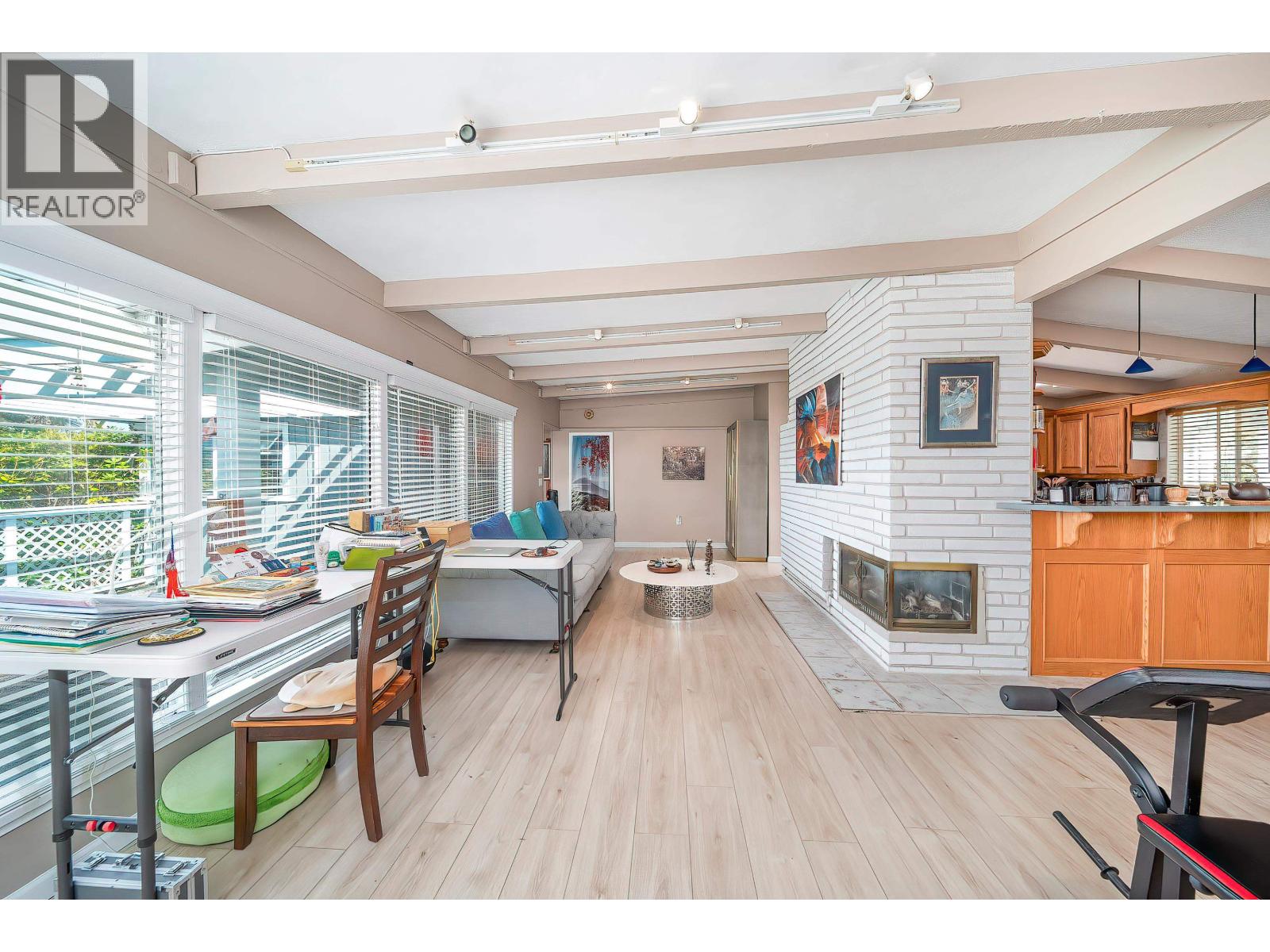 122 Graham Drive, Delta, British Columbia  V4M 2J5 - Photo 6 - R3115277