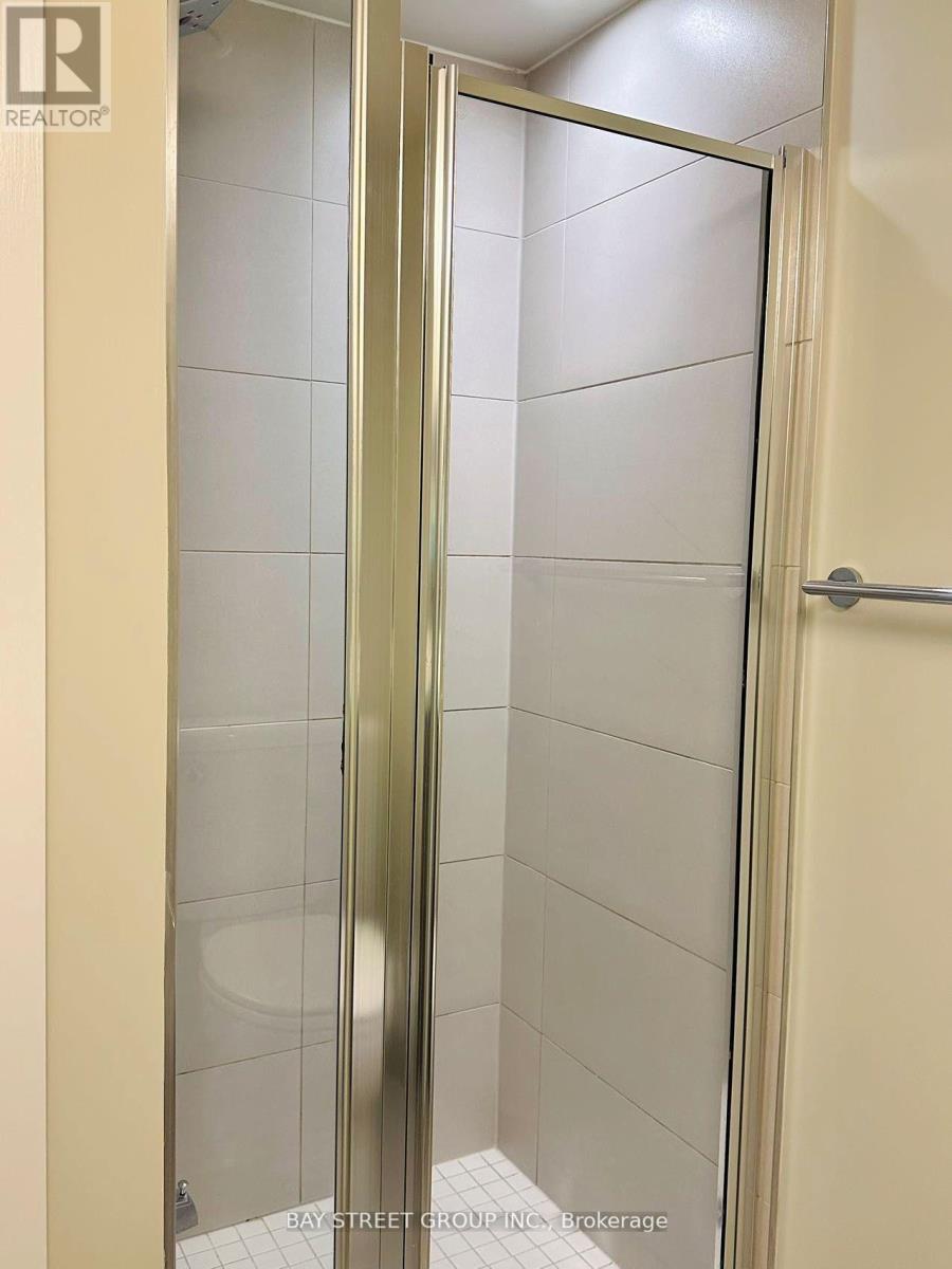 2001 - 89 Mcgill Street, Toronto, Ontario  M5B 0B1 - Photo 9 - C13075822