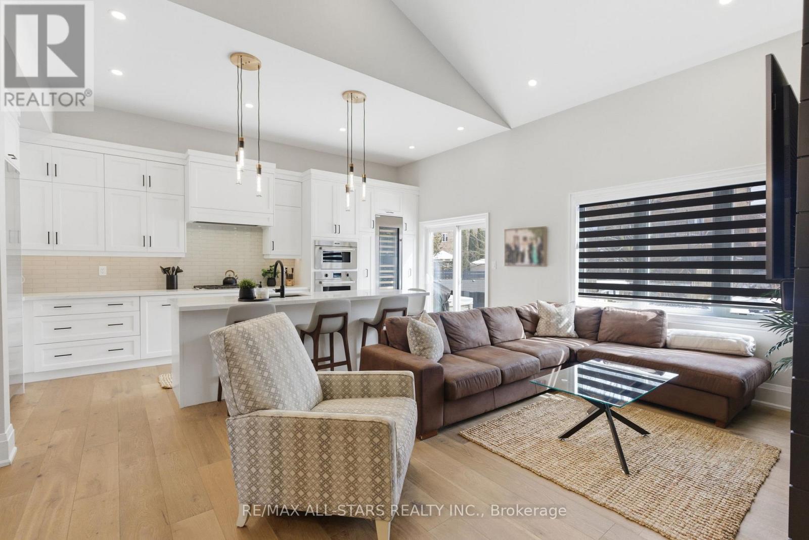 38 HILDRED CUSHING WAY, Uxbridge, Ontario