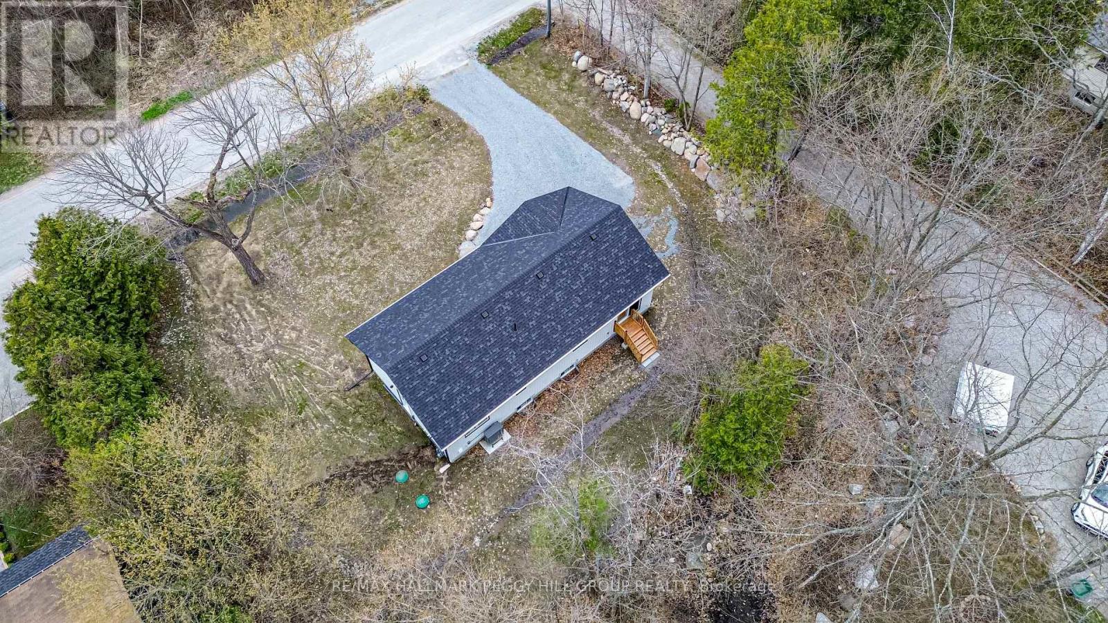 187 Albin Road, Tay, Ontario  L0K 2C0 - Photo 18 - S13027012